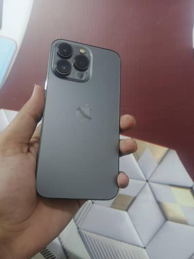 Apple iPhone 13 Pro