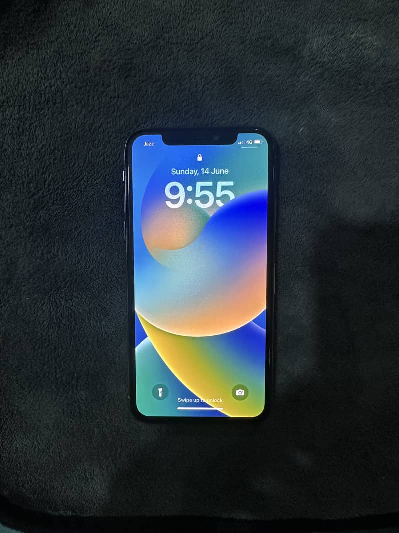 Apple iPhone X 3