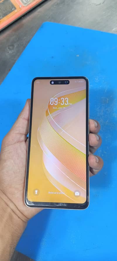 Infinix Smart 8 Pro