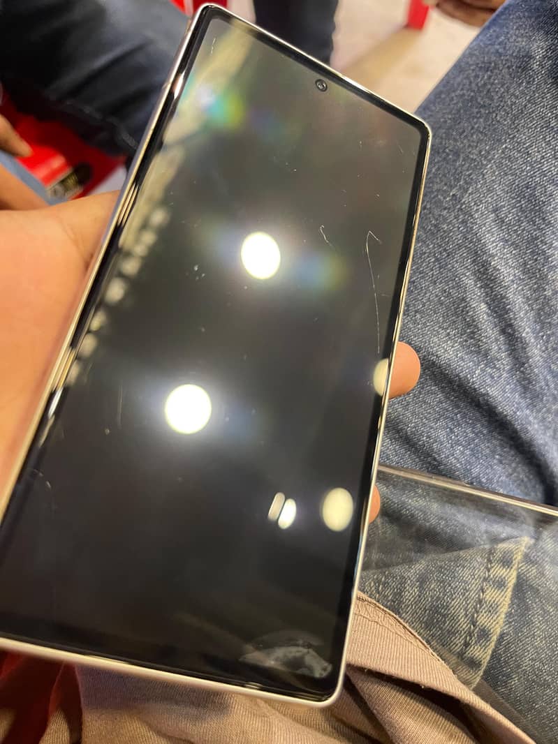 Google Pixel 7a 2