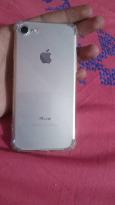 Apple iPhone 7