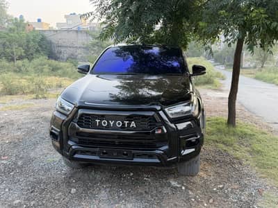 Toyota Hilux 2023