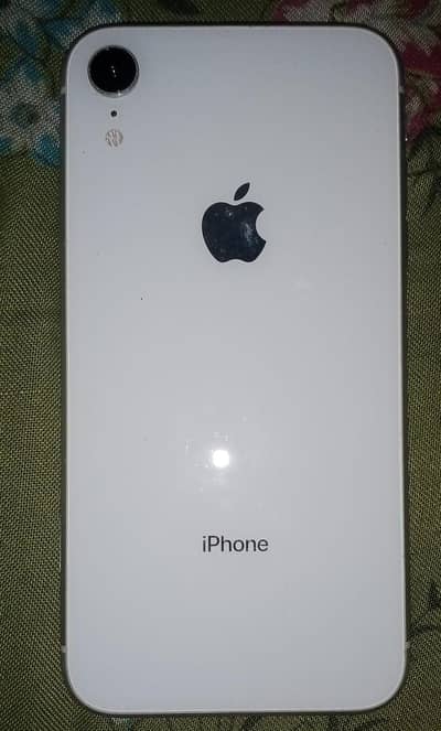 Apple iPhone XR