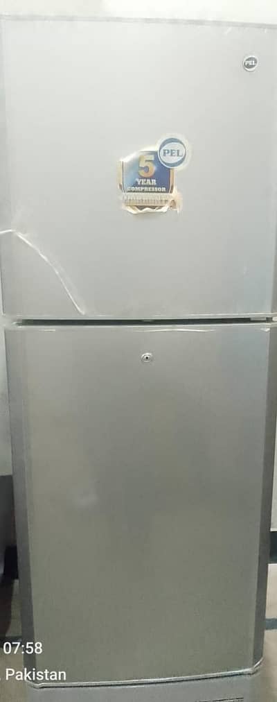 PEL Refridge  - (0300-6818403)