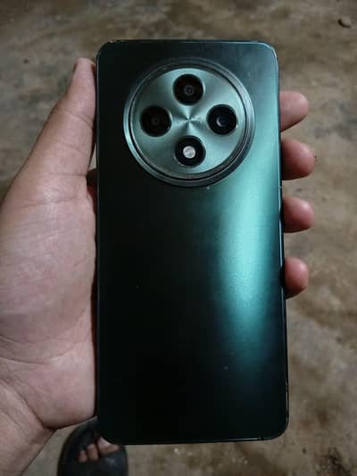 OPPO Reno12 F