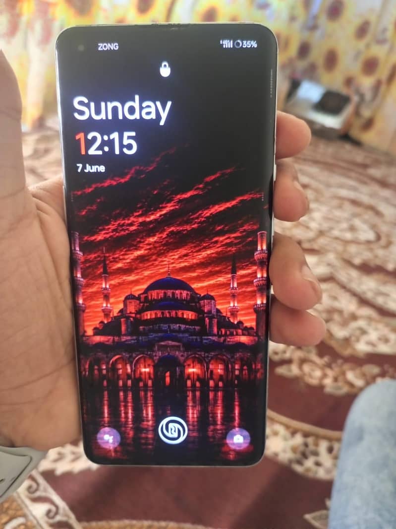 One Plus 9 Pro 0