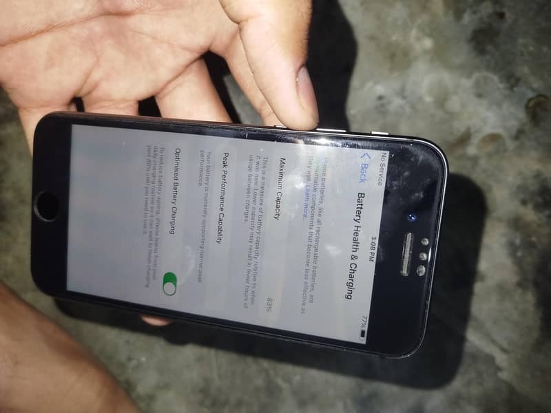 Apple iPhone 8 6