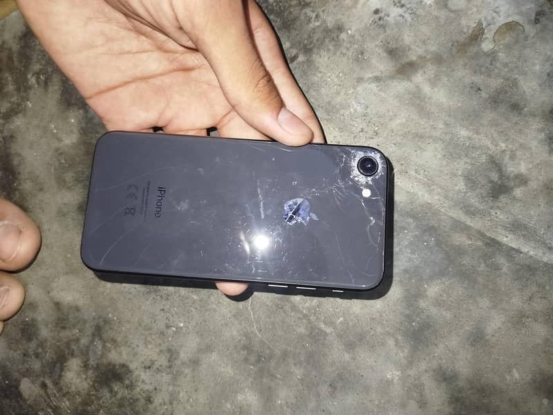 Apple iPhone 8 8