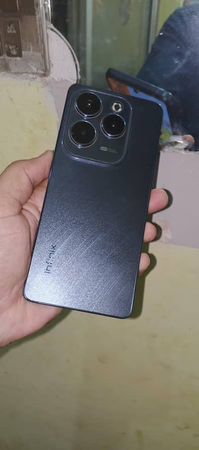Infinix Hot 40 Pro