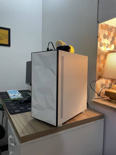 RTX 2060 Super 8gb Gaming Pc | i5-9400F | 16 gb DDR4 | MSI H310M | RGB