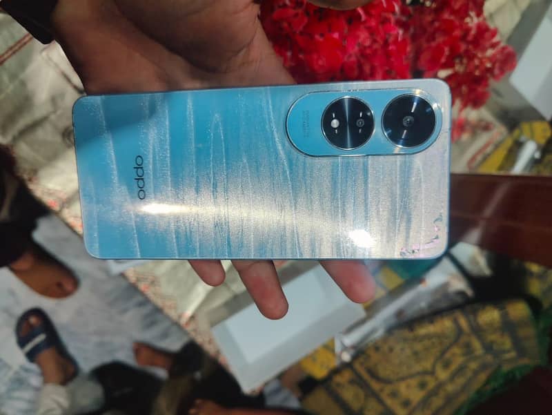 OPPO A60 4
