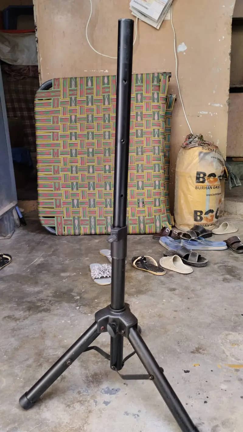 Audionic speaker stand and mic 4