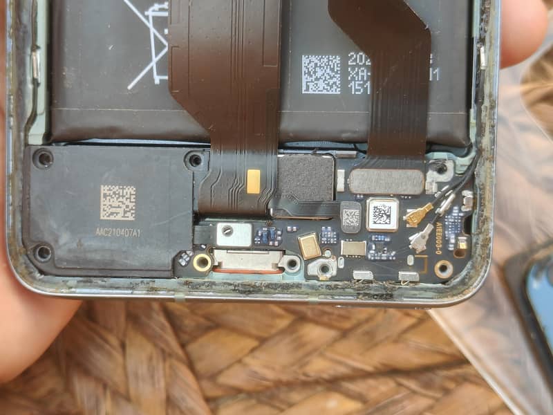 One Plus 9 Pro 1