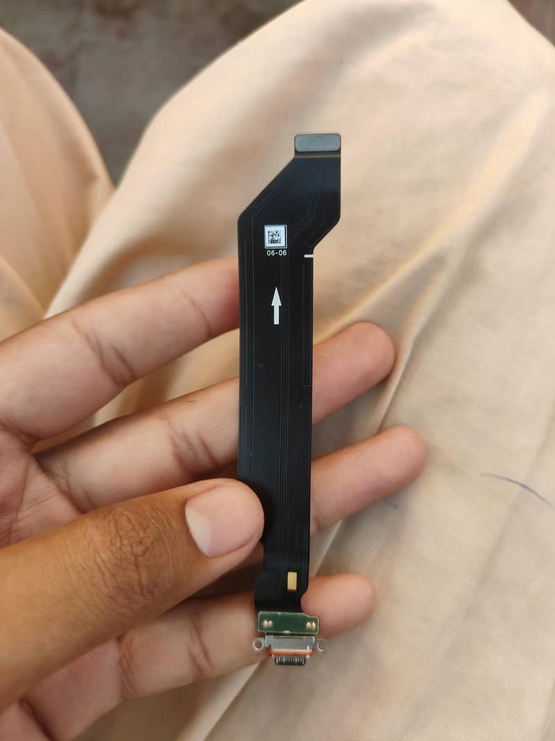 One Plus 9 Pro 6