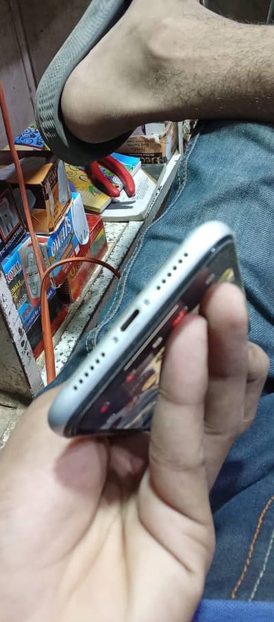 Apple iPhone XR