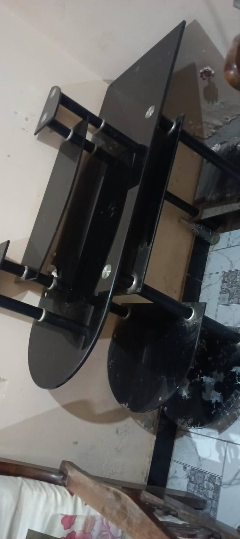 glass table 1