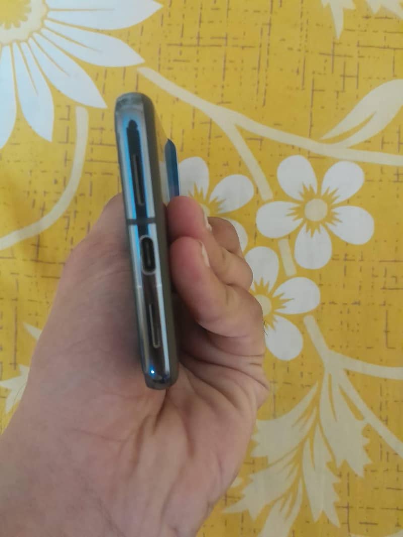 Google Pixel 8 Pro 3