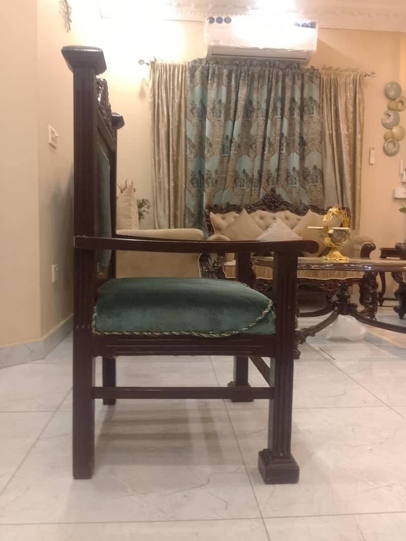 chairs 1