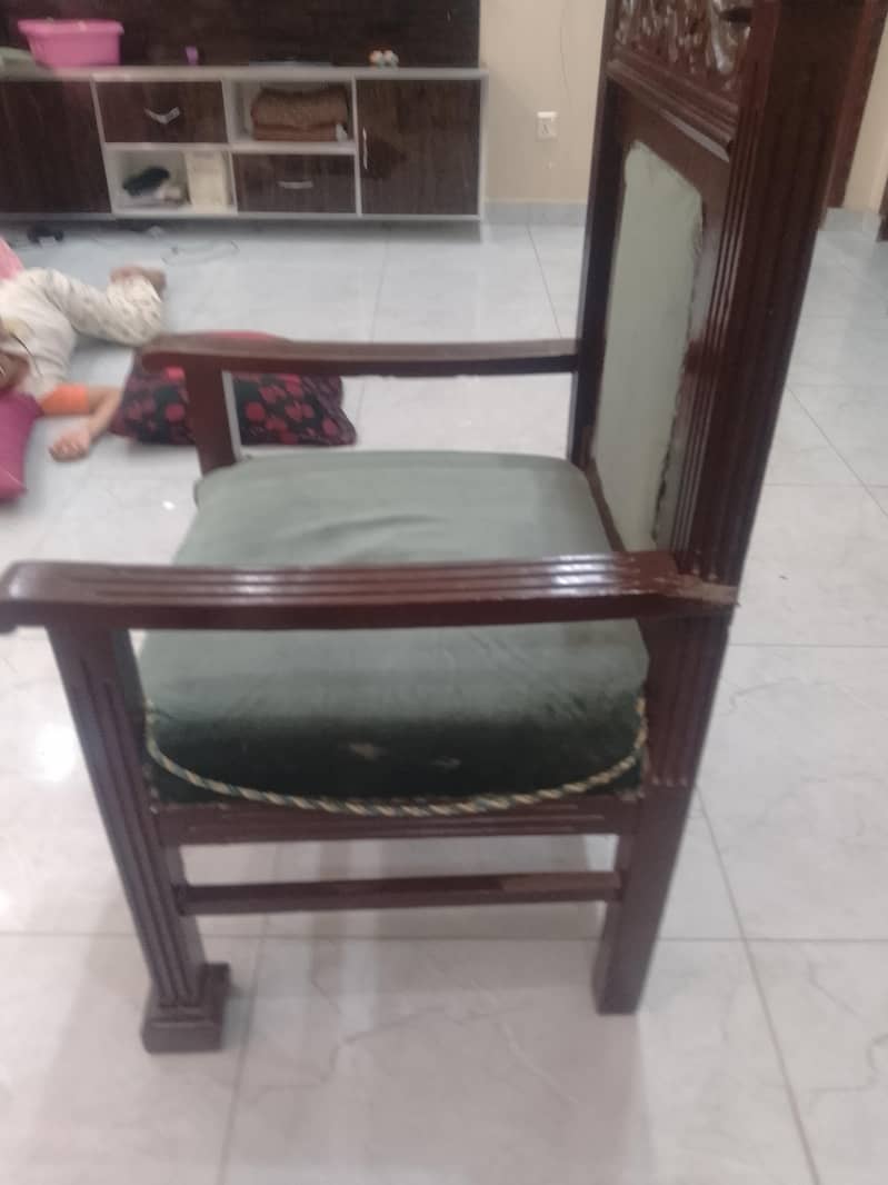 chairs 3