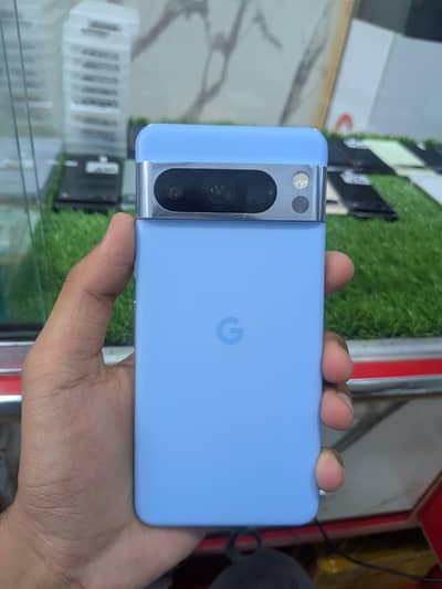 Google Pixel 8 Pro  8/10 condition