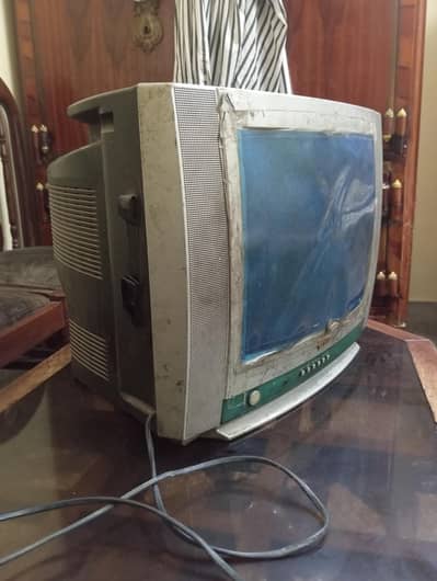 LG TV for sale working condition excellent