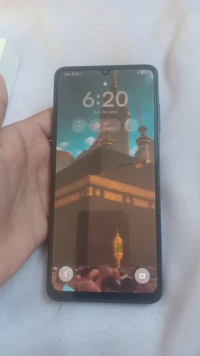 Samsung Mobile A06
