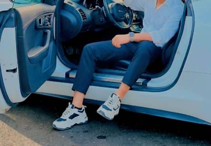 I need car driving job