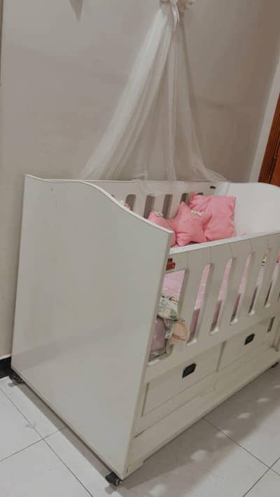 white beautiful baby cot