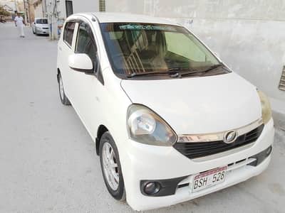 Daihatsu Mira 2017