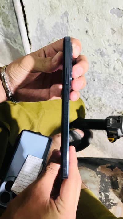 Infinix Hot 40