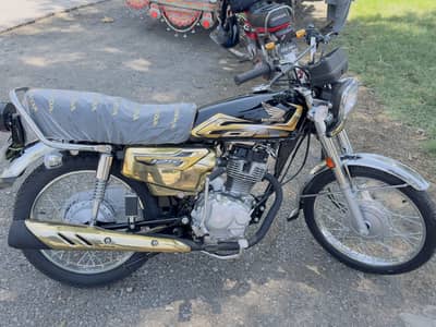 HONDA 125 gold