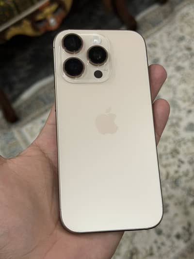 Apple iPhone 16 Pro