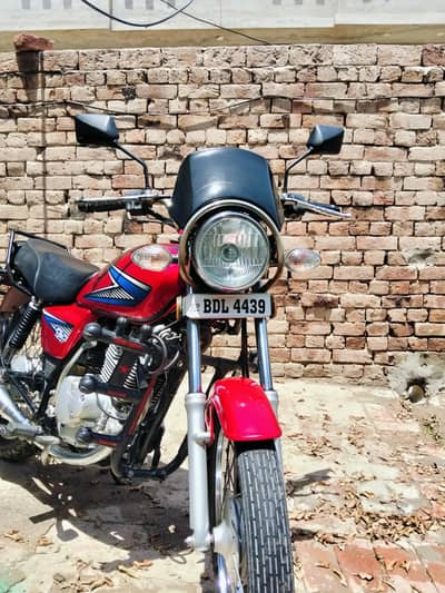 Suzuki gs 150 for sale,condition 10/10,zero percent Kam ni hy