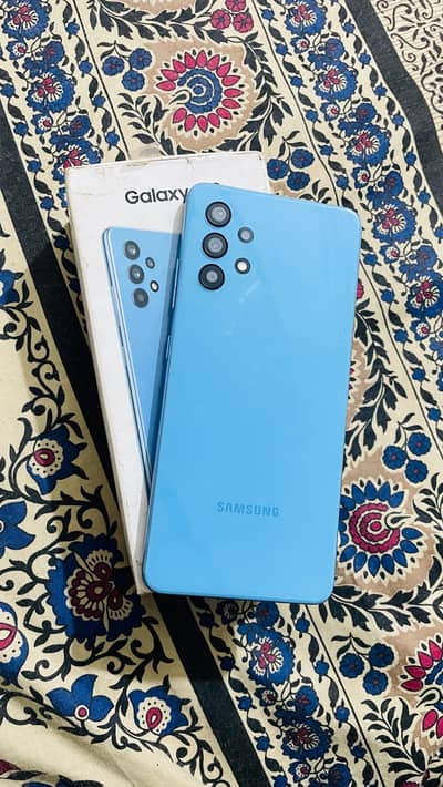 Samsung galaxy a32 6/128 with box