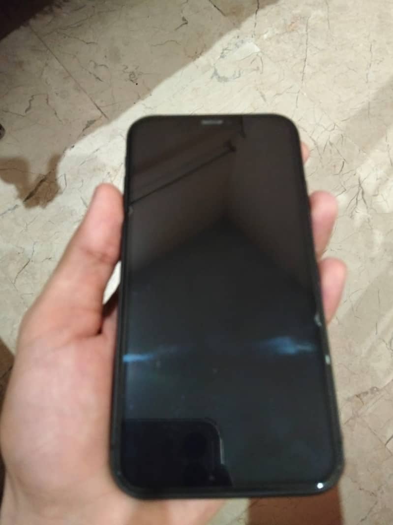 Apple iPhone 11 1