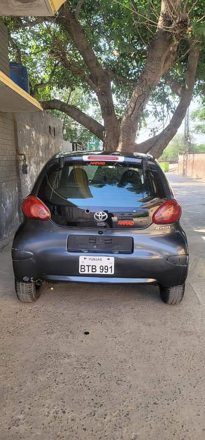 Toyota aygo x london model  same like vitz