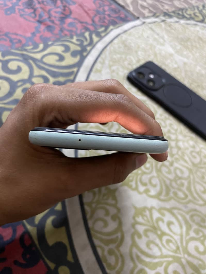 Google Pixel 5 2