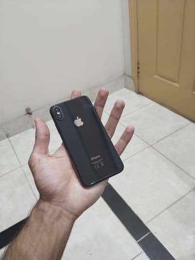 IPhone XS 64gb non pta lush condition