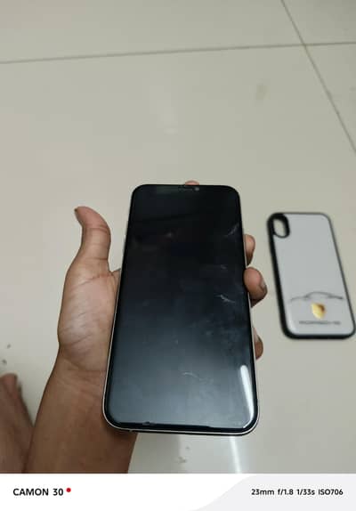 Apple iPhone XR