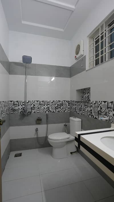 Fully Furnished Comfortable Room for Rent in Guest House (g-13/1 Islamabad)