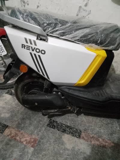 Revoo A12 2026 model for sale