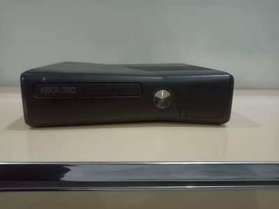 Xbox 360 slim, Jailbreak with games