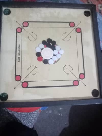 carrom board