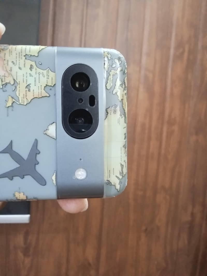 Google Pixel 8 2