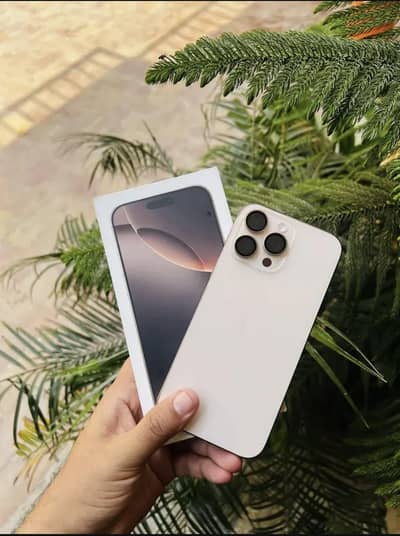 Apple iPhone 16 Pro Max
