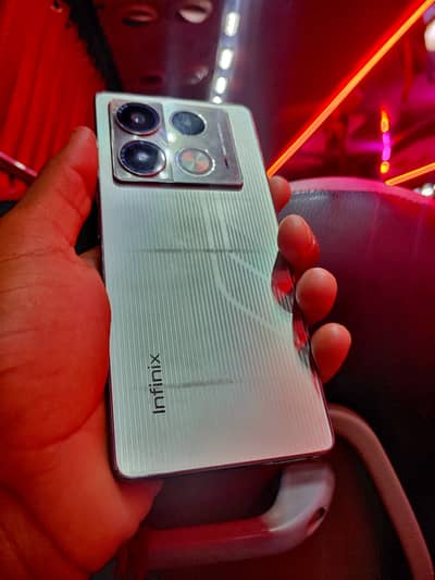 Infinix Note 40 8 256