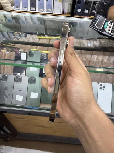 Apple iPhone 13 Pro