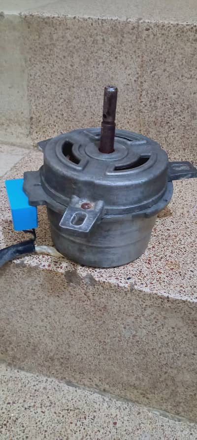 100% Copper Motor energy saving with blades