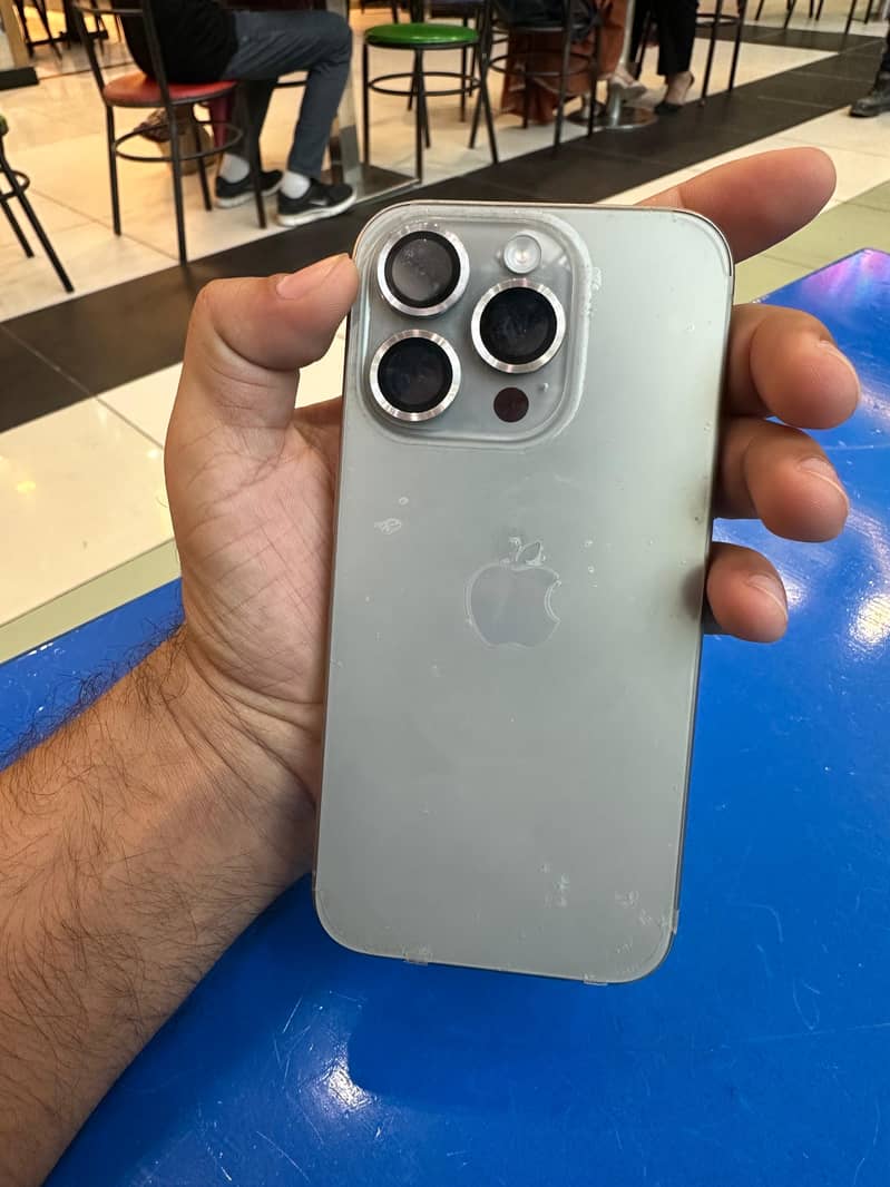 Iphone 15 Pro 2
