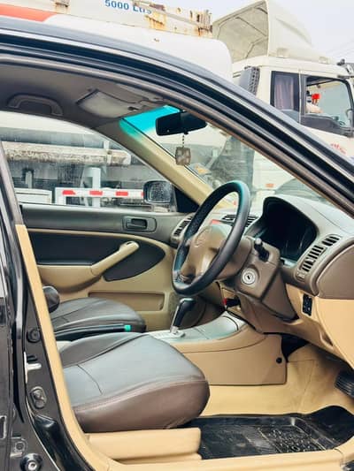 Honda Civic EXi 2005
